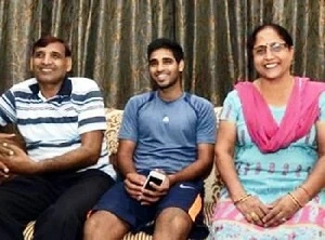 भुवनेश्वर कुमार का जीवन परिचय।Bhuvneshwar Kumar Biography in Hindi 2 भुवनेश्वर कुमार का जीवन परिचय।Bhuvneshwar Kumar Biography in Hindi