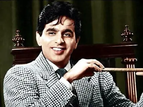 Dilip Kumar Biography in Hindi | दिलीप कुमार जीवन परिचय freepressjournal 2020 12 6f5e5f05 9243 4e62 8d99 e8bf588aa8fa 800 1 640x480 compressed