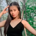 ईशा मालवीय का जीवन परिचय।Isha Malviya Biography in Hindi ईशा मालवीय