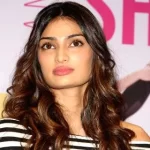अथिया शेट्टी का जीवन परिचय । Athiya Shetty Biography in Hindi अथिया शेट्टी