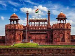 लाल किला पर निबंध महत्व, इतिहास | Red fort Delhi history Essay in hindi