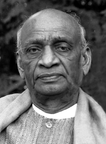 सरदार वल्लभभाई पटेल का चित्र — भारत के लौह पुरुष और एकीकरण के शिल्पकार